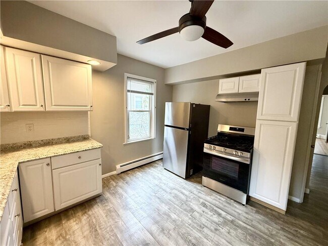 Building Photo - 41 Fruit Hill Ave