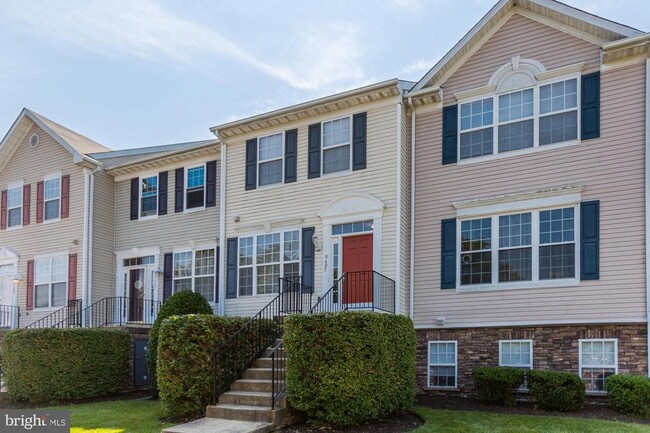 Primary Photo - 8605 Willow Leaf Ln