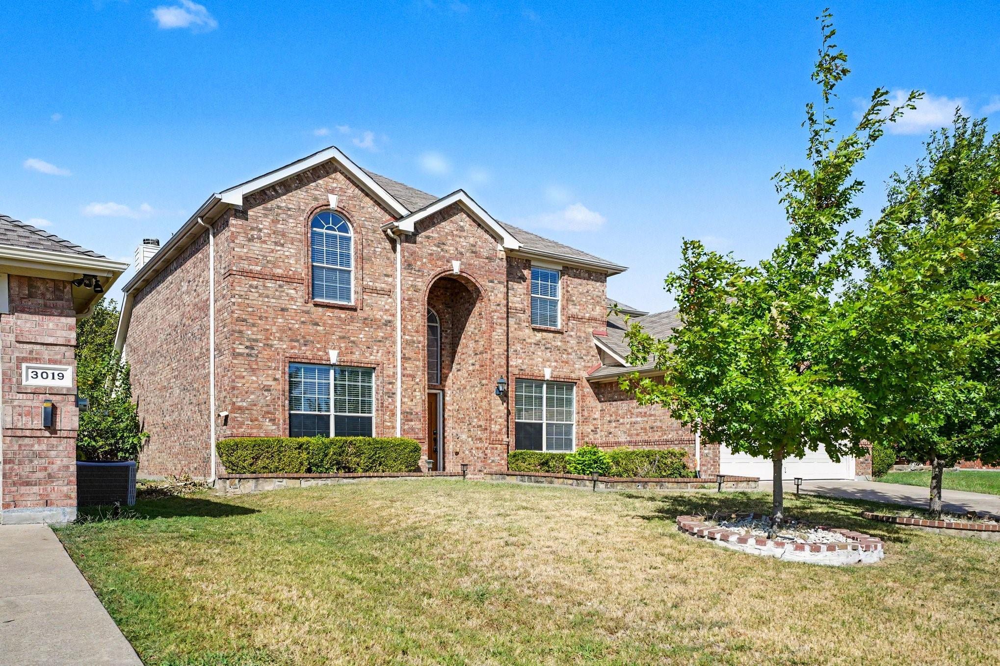 Building Photo - 3023 Riverwood Ln