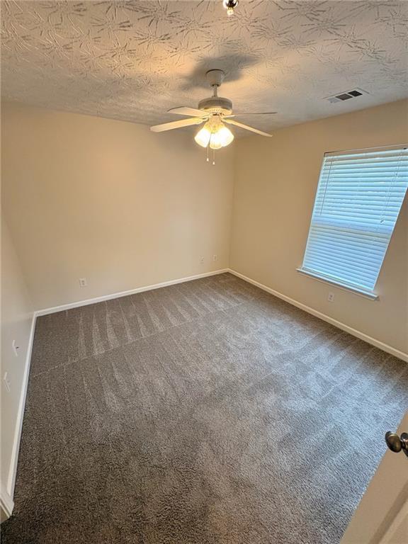 Building Photo - 231 Village Square Dr