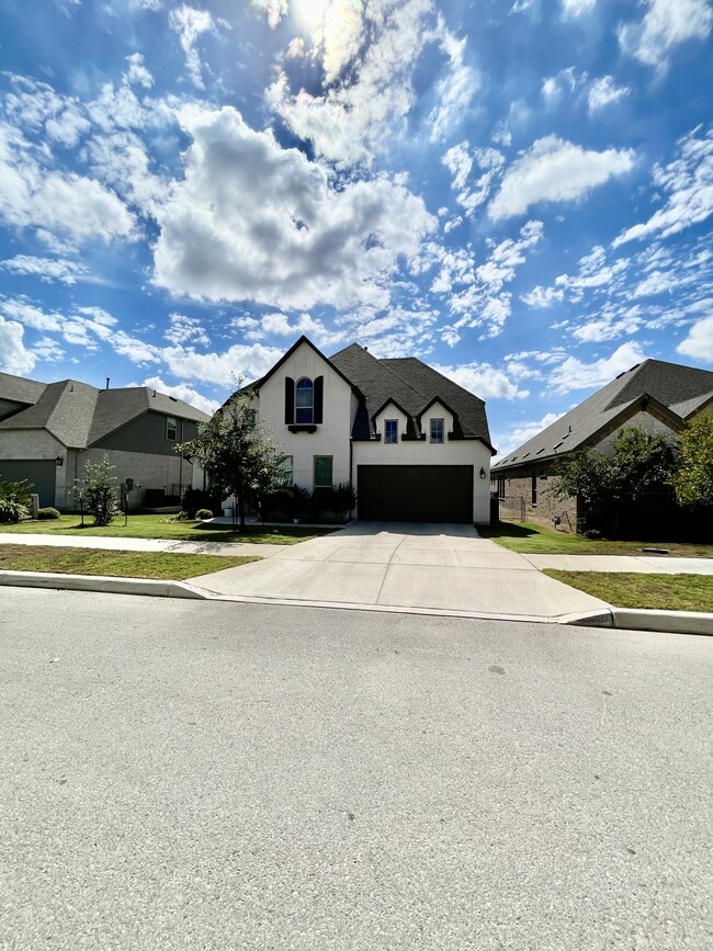 Building Photo - 126 Huntwick Dr