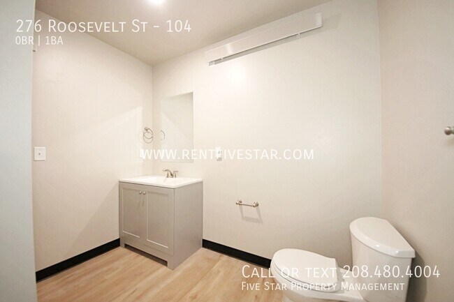Building Photo - 276 Roosevelt St
