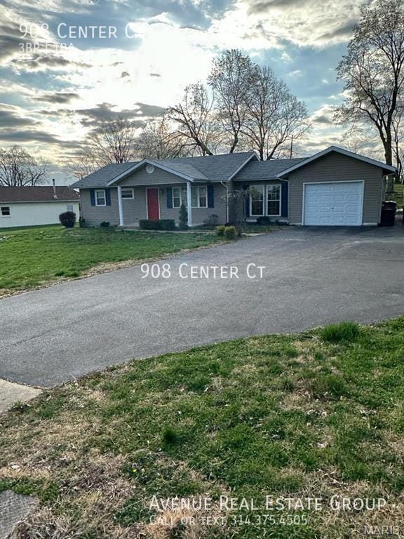 Building Photo - 908 Center Ct
