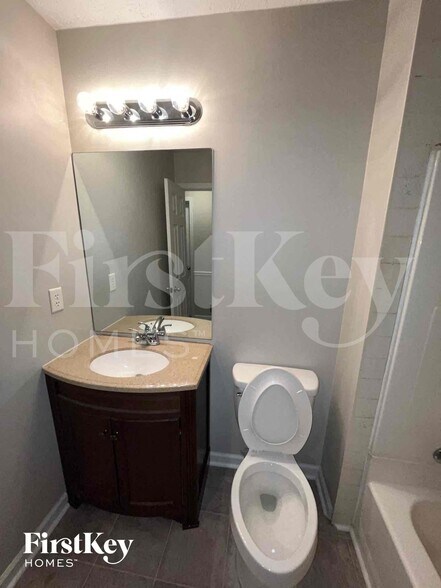 Building Photo - 4192 Tyler Ct