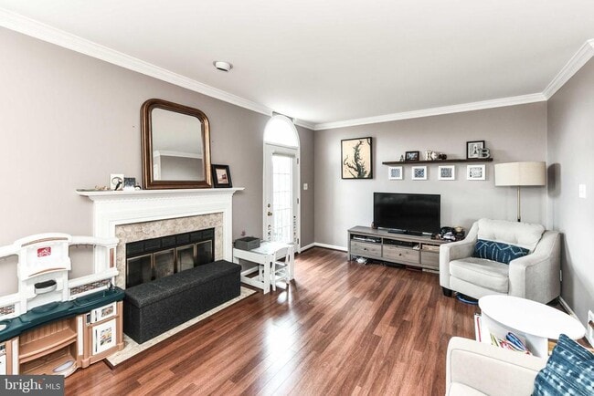 Building Photo - 21820 Leatherleaf Ct