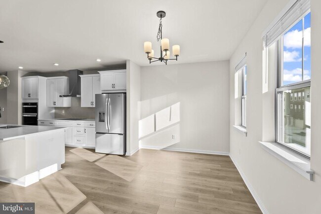 Building Photo - 6244 Folly Ln