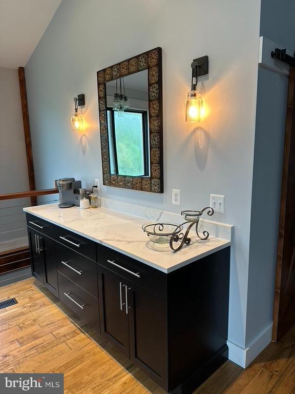 Building Photo - 22887 Hopeful Ln