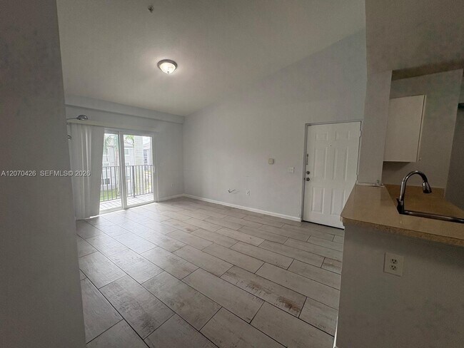 Building Photo - 15480 SW 284th St