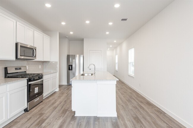 Building Photo - 3910 Windy Whisper Dr