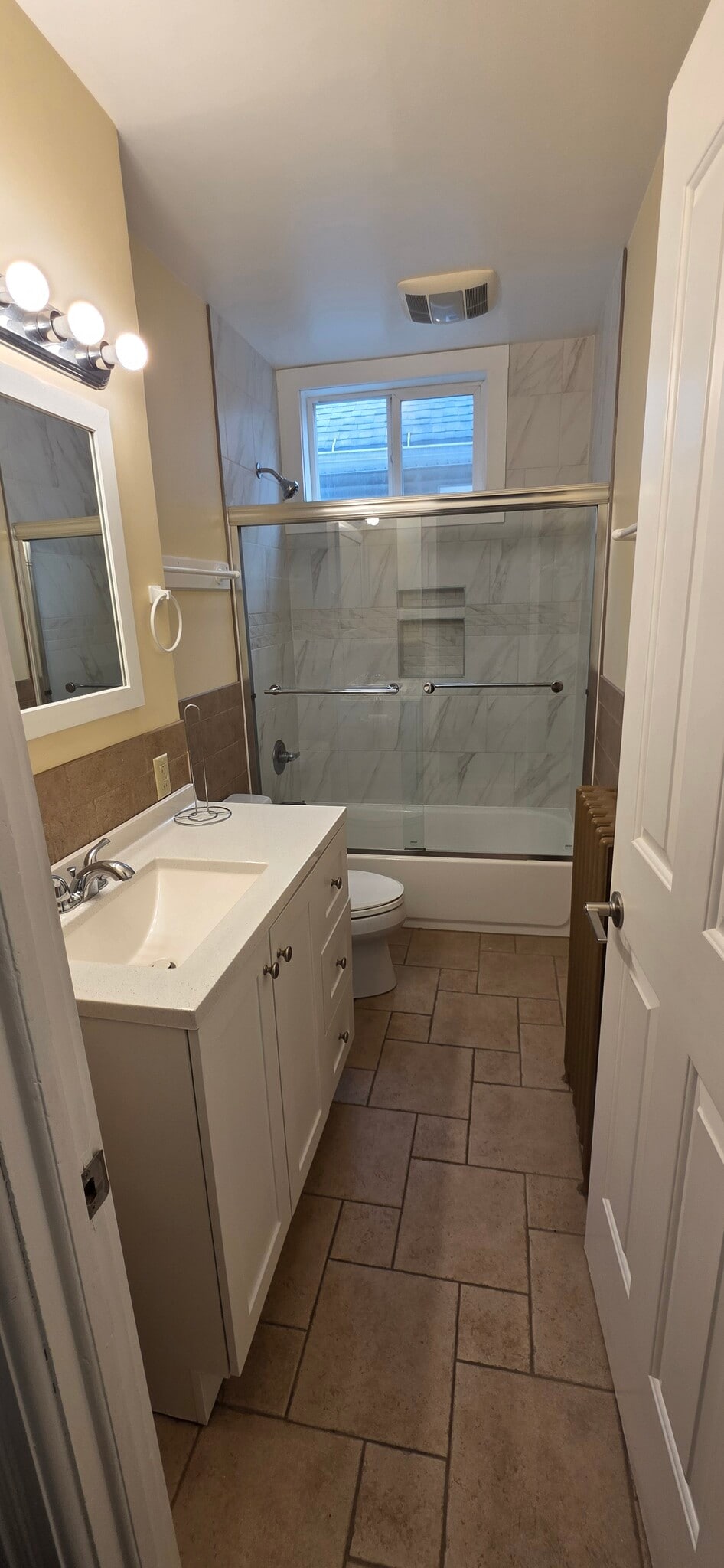 Building Photo - 109 South Ave