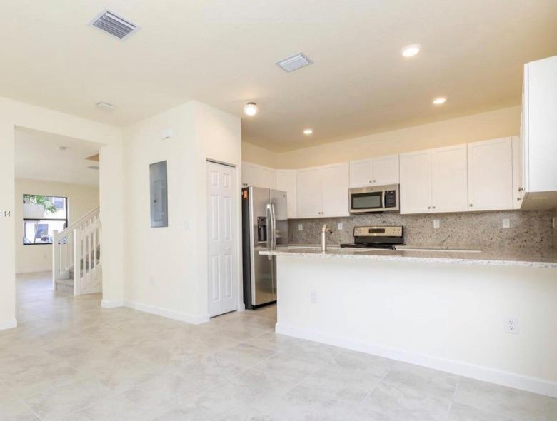 Building Photo - 10575 W 33rd Way