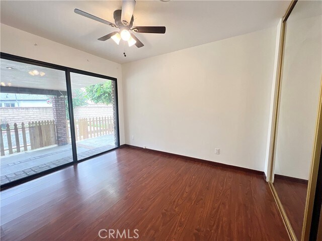 Building Photo - 503 N California Ave