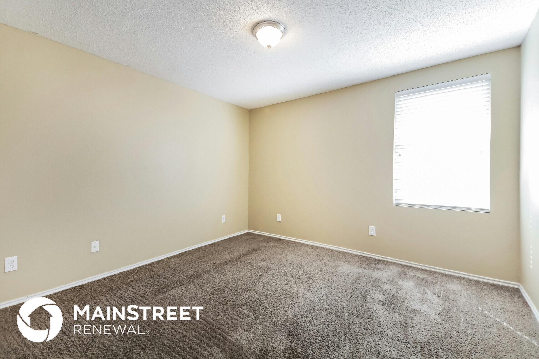 Building Photo - 1332 Nimitz Way