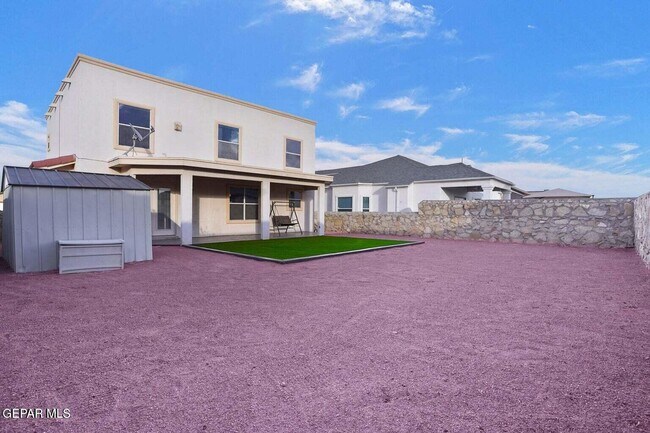 Building Photo - 11333 Manuel Moreno Dr