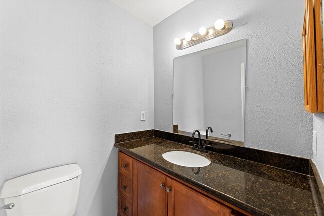 Building Photo - 2100 Wilcrest Dr