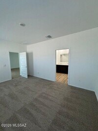 Building Photo - 10004 N Guayacan Trail