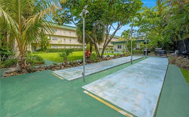 Building Photo - 1450 Atlantic Shores Blvd