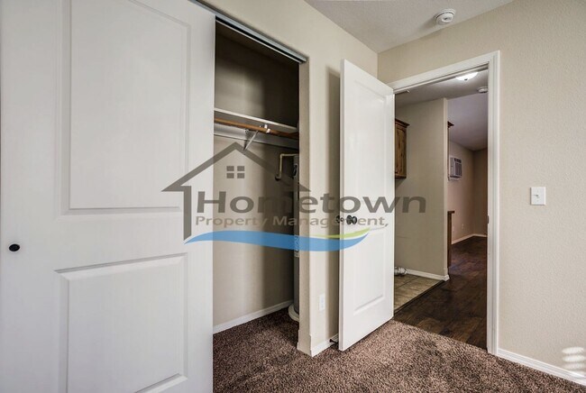 Building Photo - Cozy and Stylish 1 Bedroom and 1 Bathroom Cottage with Modern Features in Central Coeur d'Alene!