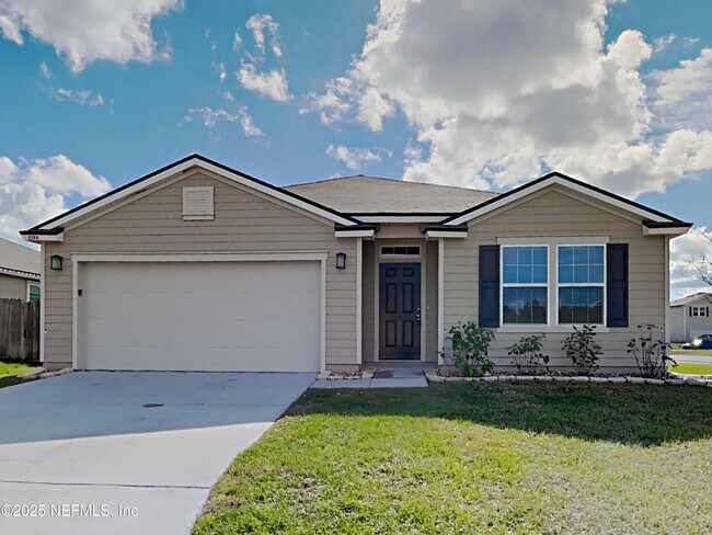 Primary Photo - 2209 Pebble Point Dr