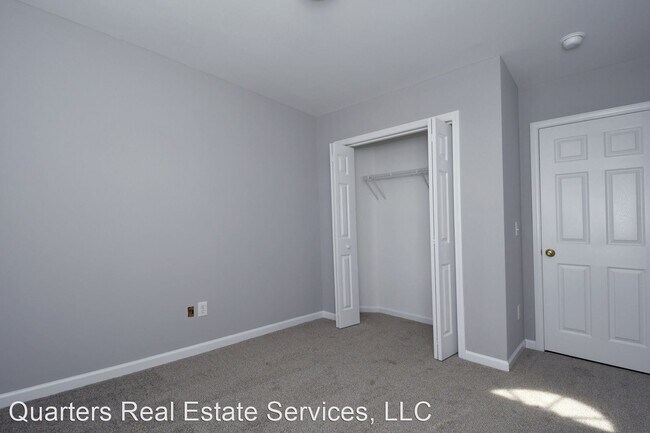 Building Photo - 3 br, 2 bath House - 2493 Somerset Place Dr.