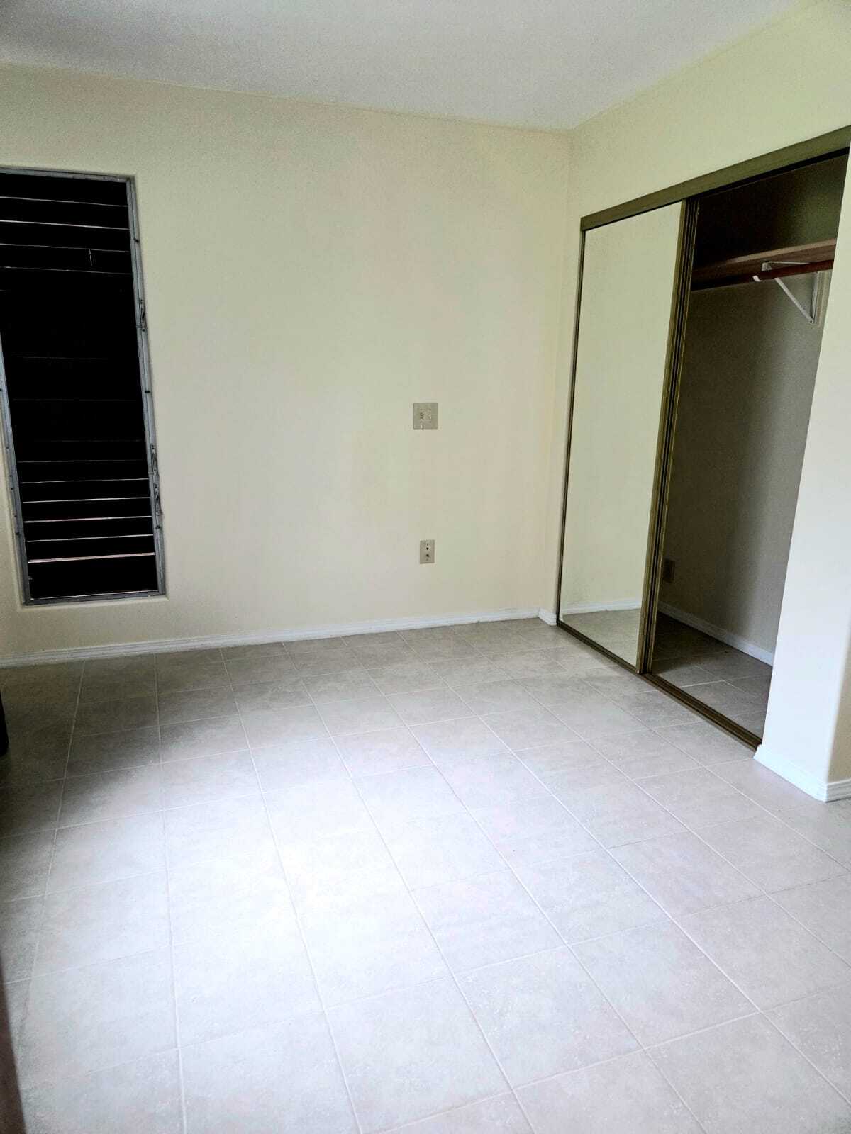 Building Photo - 3246 Kaohinani Dr