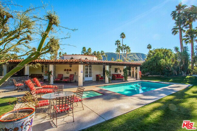 Building Photo - 2231 S Caliente Dr