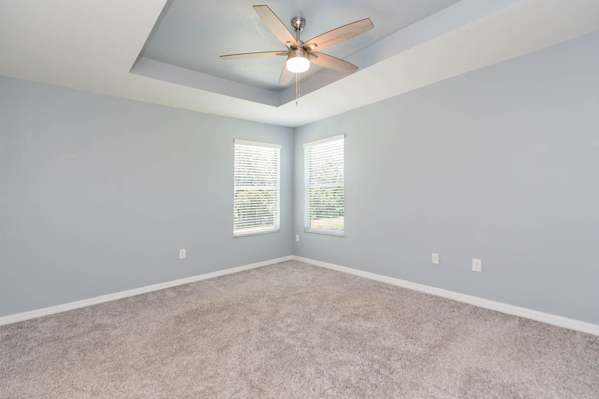 Building Photo - 15939 Fishhawk View Dr