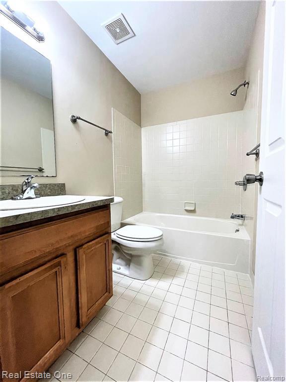 Building Photo - 4103 Cameron Cir