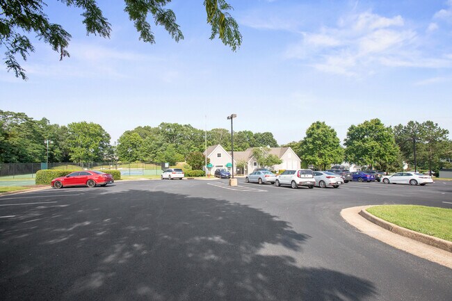 Building Photo - 4001 Mossy Bank Ln