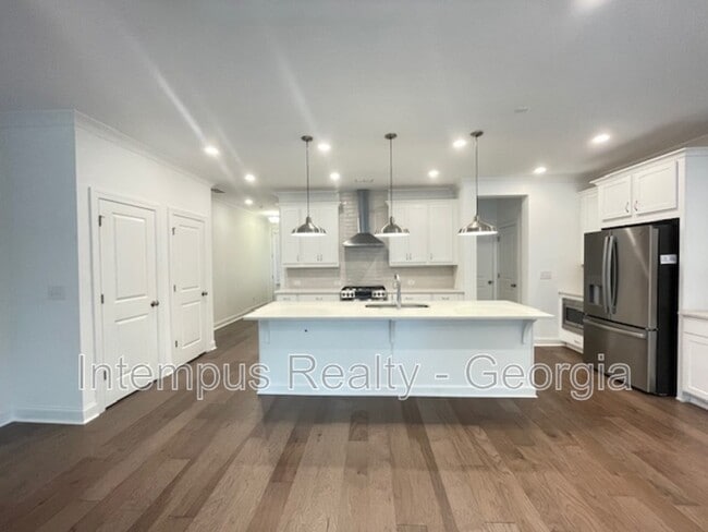 Building Photo - 5234 Riden Ct