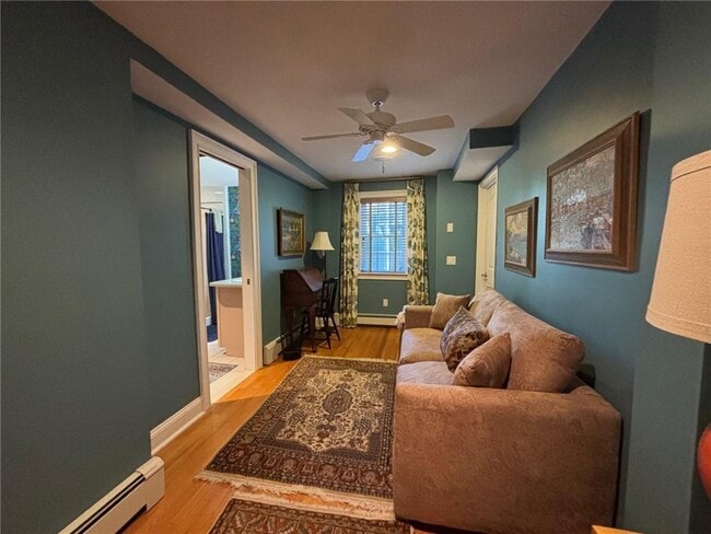 Building Photo - 8 Cottage St