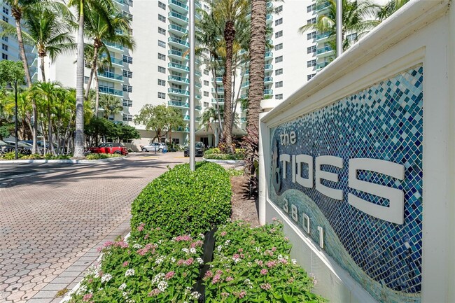 Building Photo - 3801 S Ocean Dr