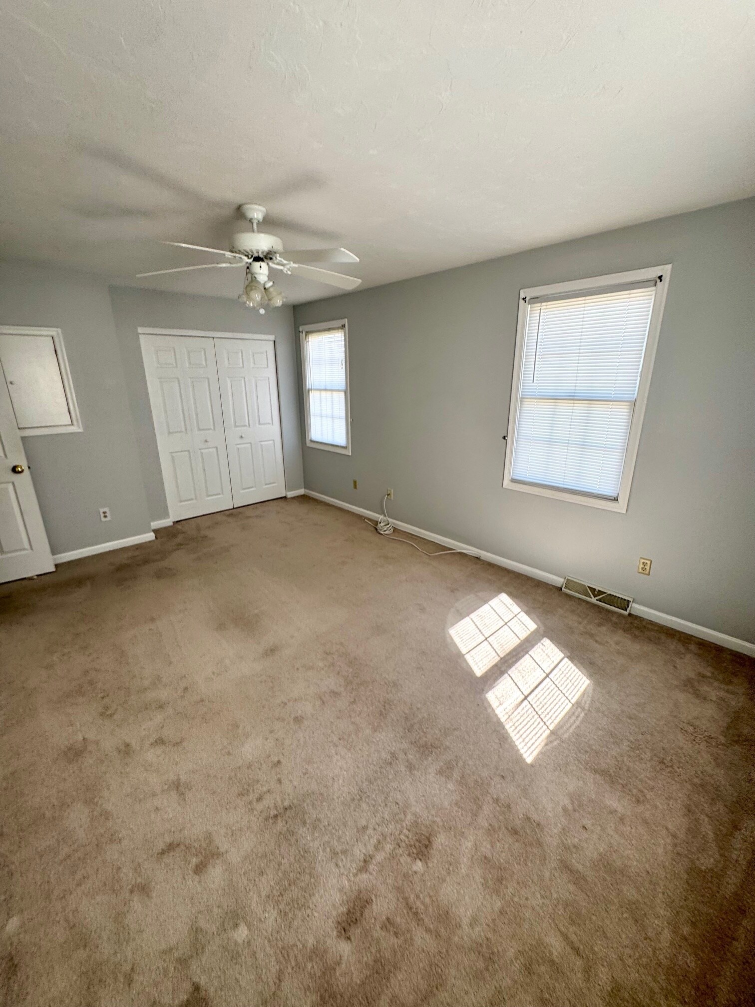 Building Photo - 626 Eichelberger St