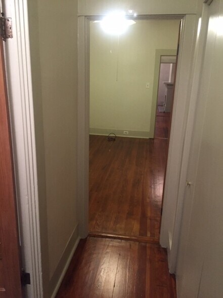 Building Photo - 310 Henry Clay Ave