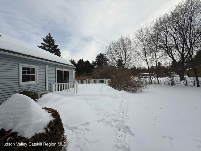 Building Photo - 29 North Dr