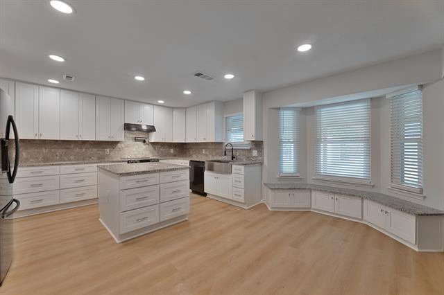Primary Photo - 2321 Quail Hollow Dr