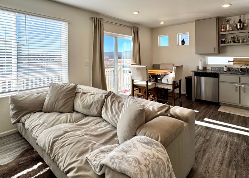 Building Photo - 18261 E 51st Ave