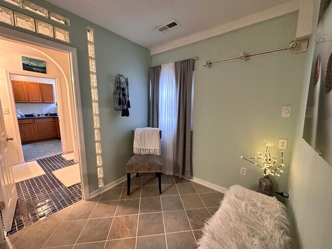Building Photo - Exclusively Offered by Muse Realty, LLC