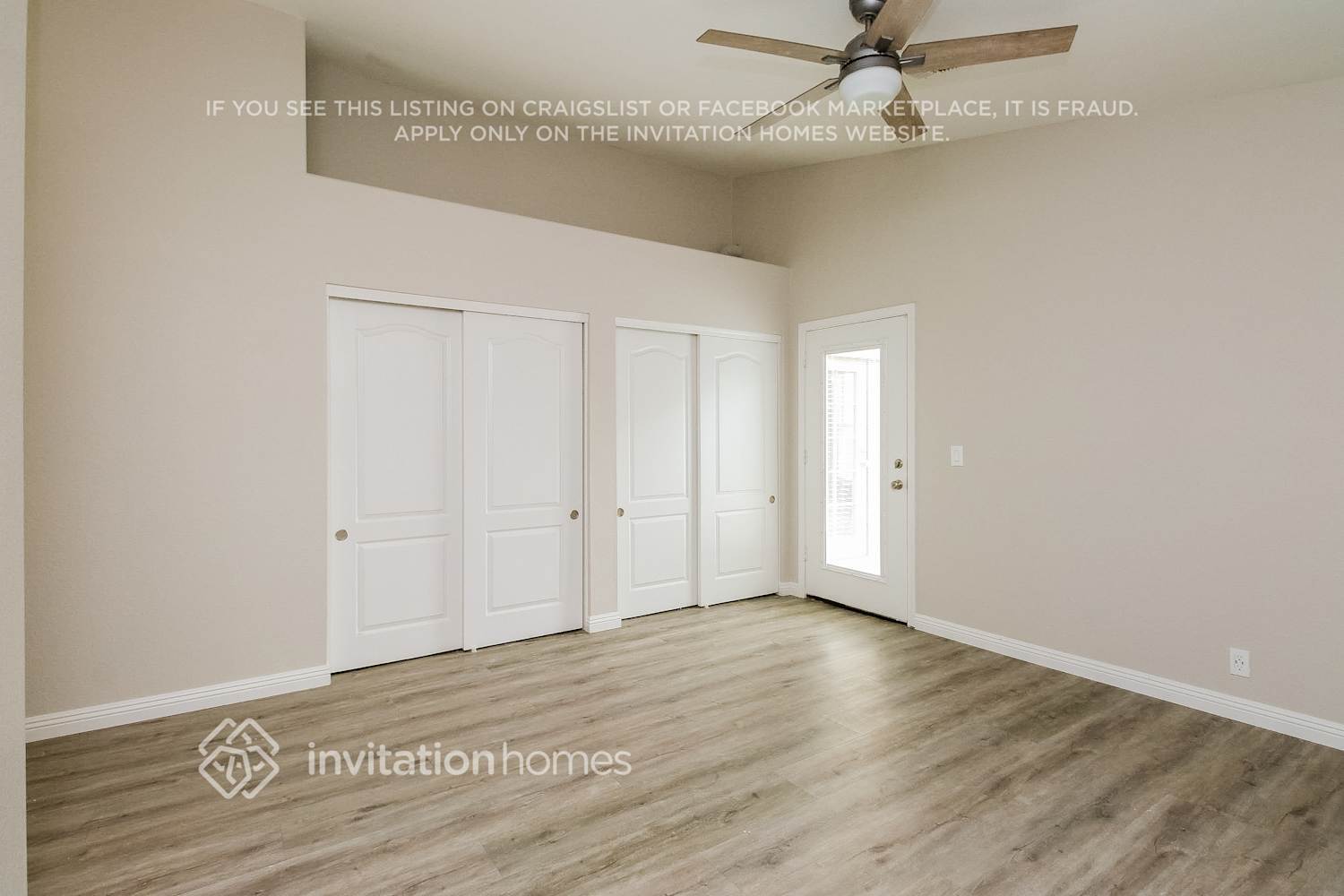 Building Photo - 414 S Lake Mirage Dr