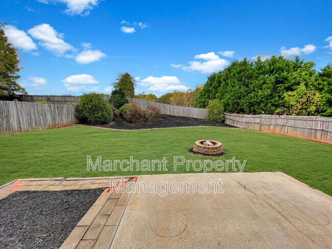 Building Photo - 104 Coxton Mill Ct