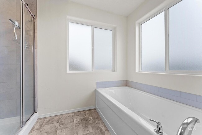 Building Photo - 513 Stanley Lake St