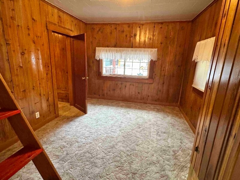 Building Photo - 811 Flower Creek Rd