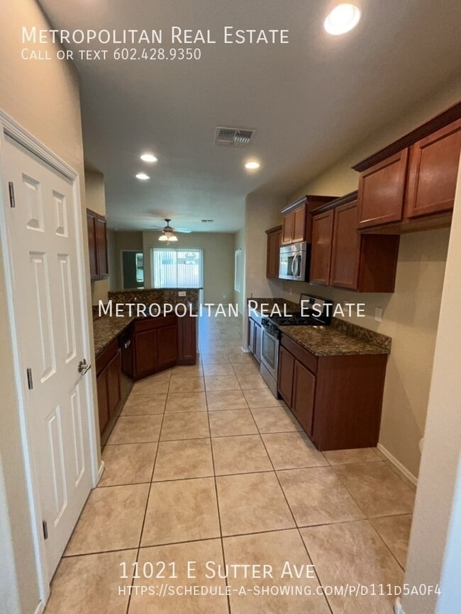 Building Photo - 11021 E Sutter Ave