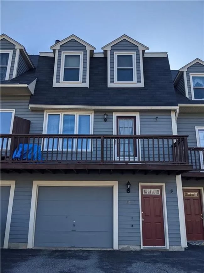 Building Photo - Fully Renovated Condo For Rent in Burrillv...