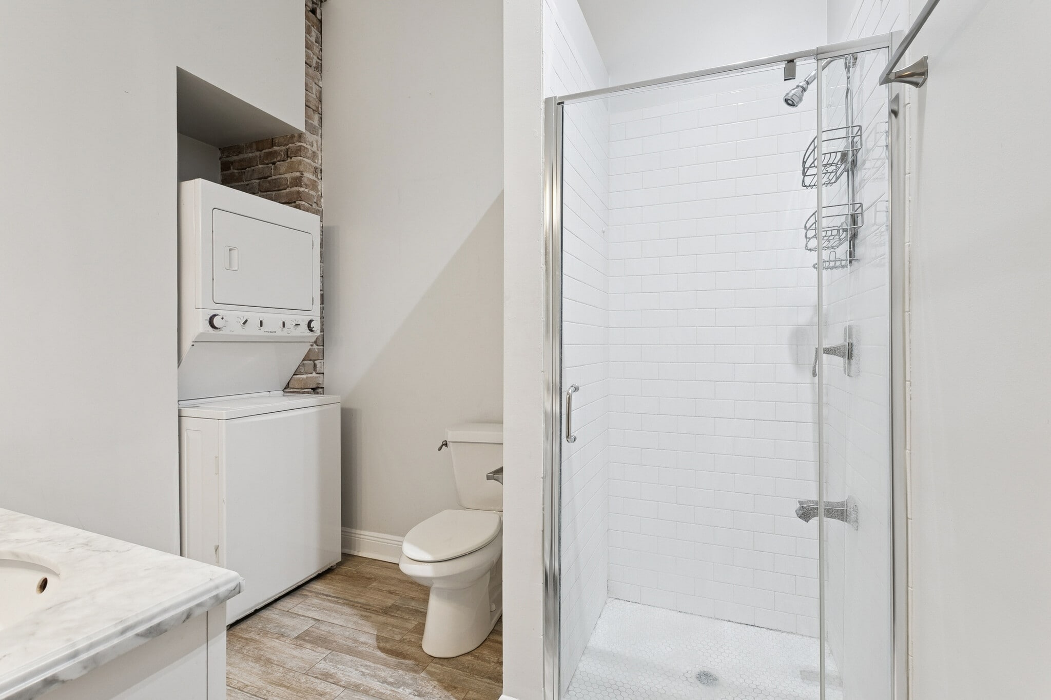 Building Photo - 2622 Annunciation St