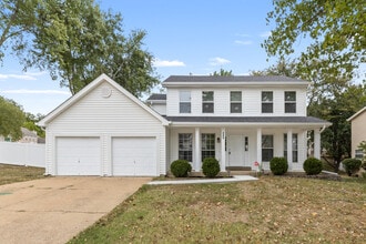 Building Photo - 245 Westridge Parc Ln