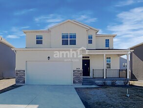 Building Photo - 2434 E Tumbleweed Rd