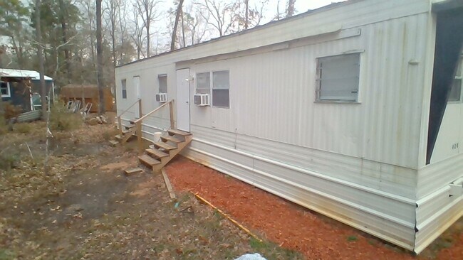 Building Photo - 420 Terlingua