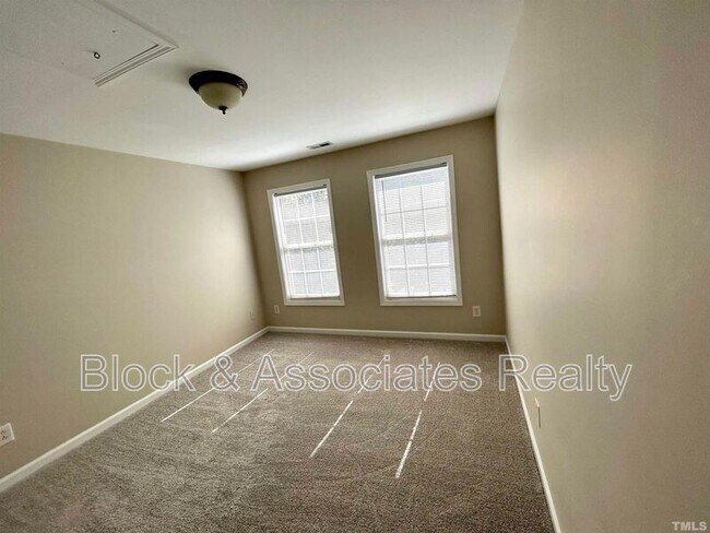 Building Photo - 508 Hickorywood Blvd