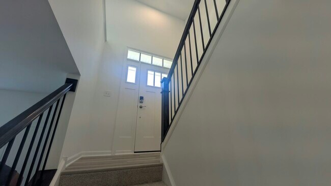 Building Photo - 434 Red Oak Cir